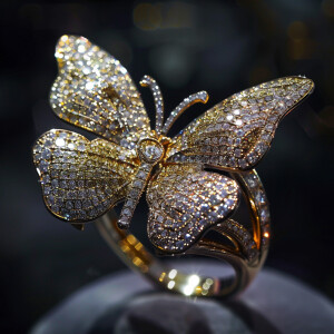 Exquisite butterfly ring adorned with shimmering diamonds