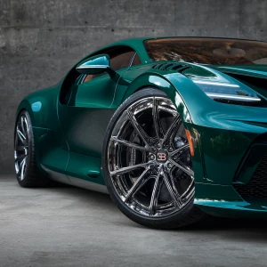 candy deep green marble metallic Bugatti w16 mistral with chrome...